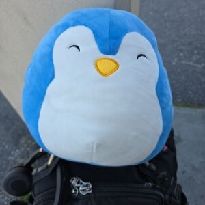 Squishmallow Luna Penguin 8” Kellytoy Plush Sleepy Eyes